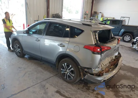 2016 Toyota Rav4 Le z USA, uszkodzony, nr VIN 2T3BFREV9GW415193